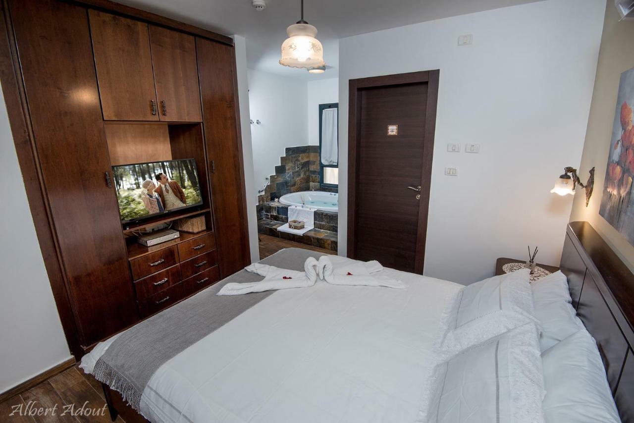 Tenebagolan Suites Zimmers Had Nes Bagian luar foto
