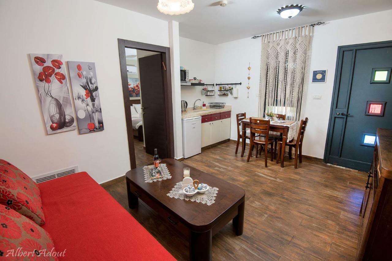 Tenebagolan Suites Zimmers Had Nes Bagian luar foto